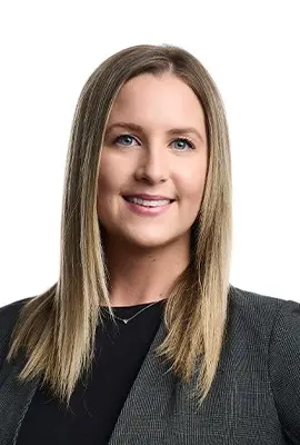 Laura Mckiernan Headshot