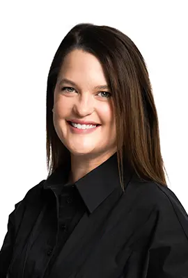 Monique Hnatiuk Headshot