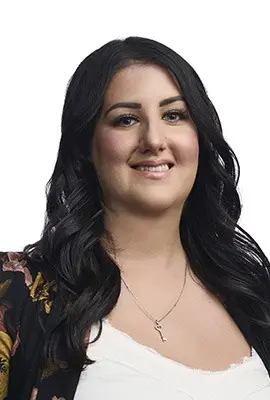 Nicole Doll Headshot