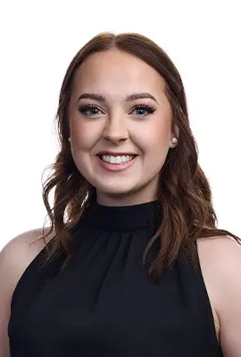 Nicole Robinson Headshot